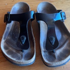 Birkenstock Gizeh  Black Patent Birko-Flor thong sandals, Size EU41/US 10